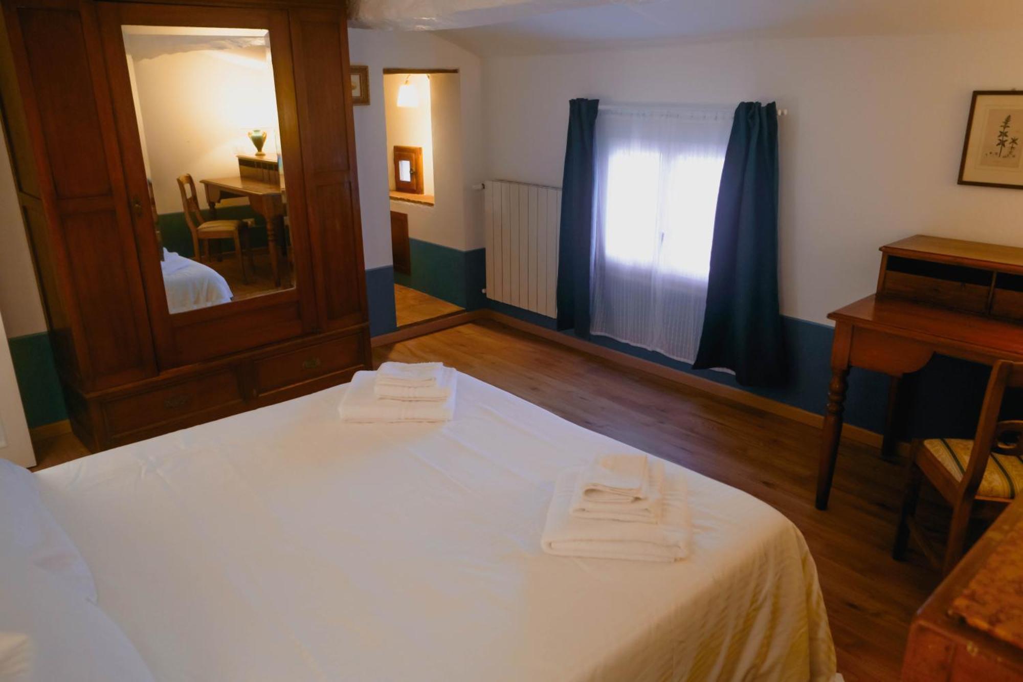 La Tonnaia Apartment Lari Екстериор снимка