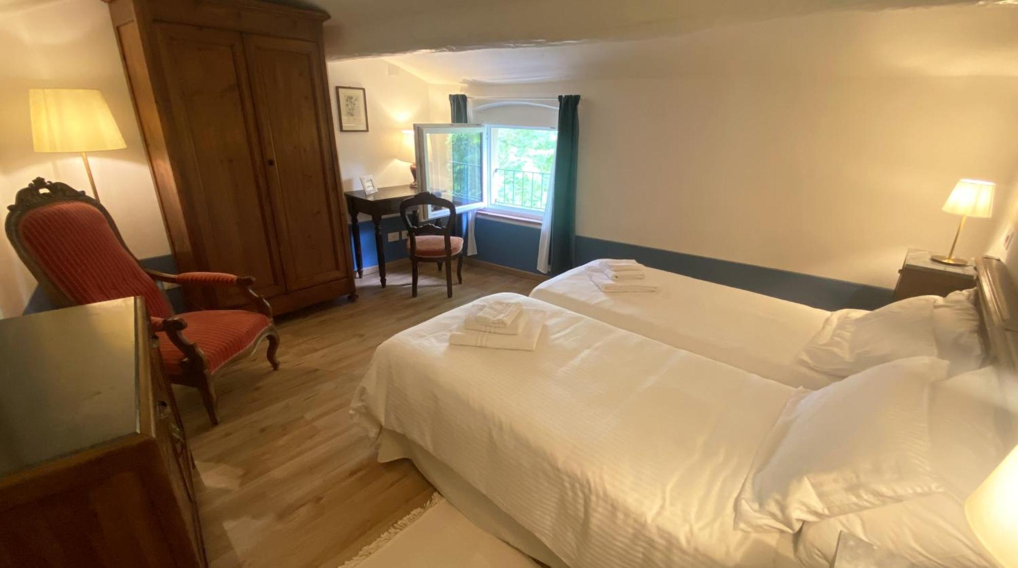 La Tonnaia Apartment Lari Екстериор снимка