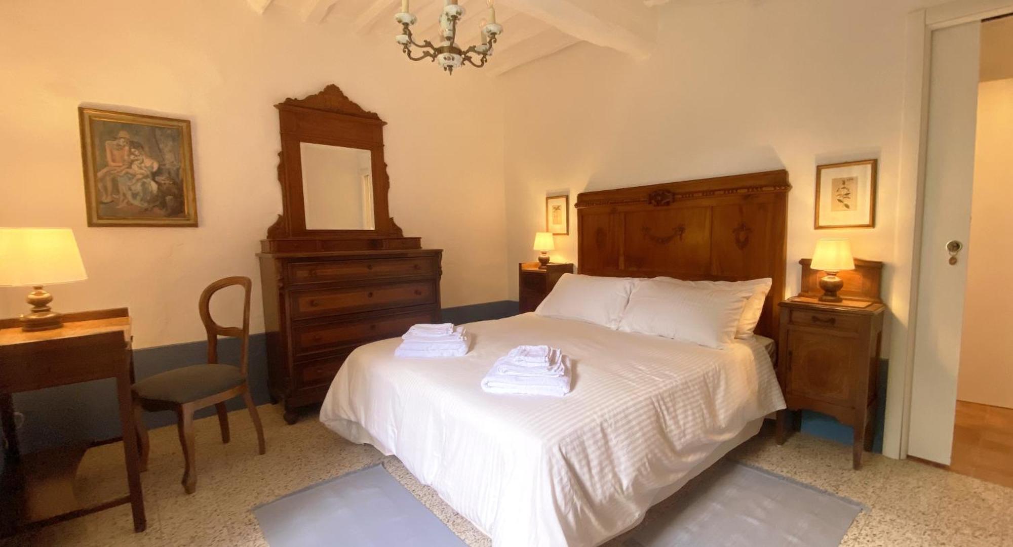 La Tonnaia Apartment Lari Екстериор снимка