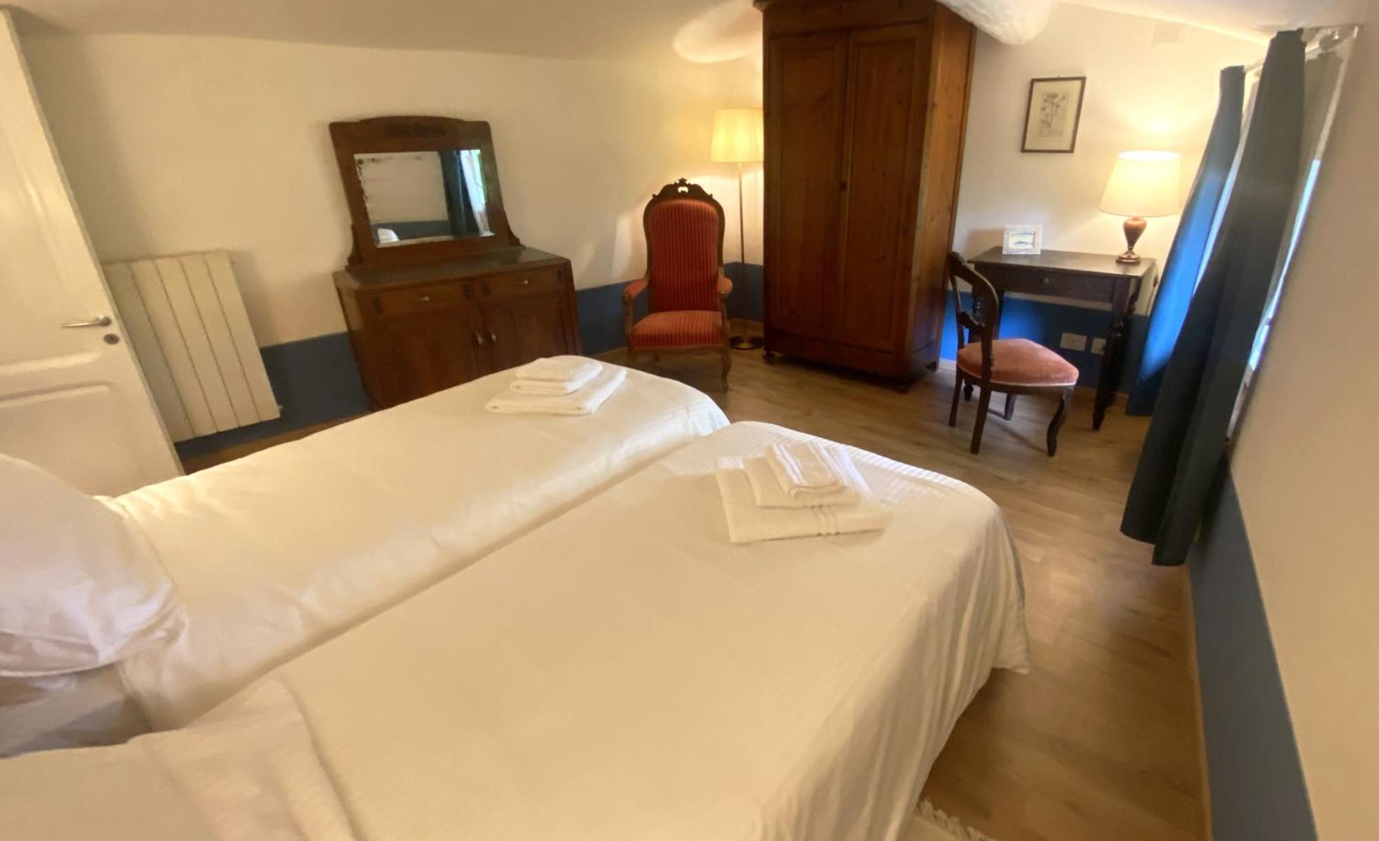 La Tonnaia Apartment Lari Екстериор снимка
